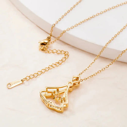 Gold Plated Fan Necklace – Elegant Minimalist Jewelry for Women | Free Shipping UAE & COD Available